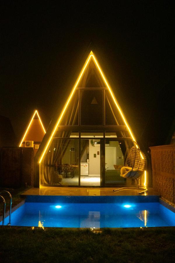 Triangle Life Suit Hotel คาร์เทเพ ภายนอก รูปภาพ
